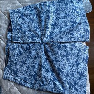 Tommy Bahama Blue Leaf Print Shorts